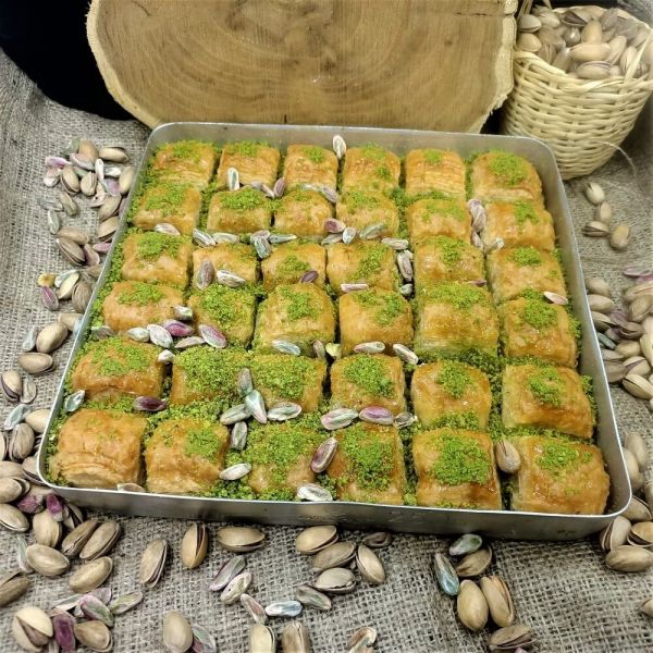 Fıstıklı Baklava 1320 Gr. Tepsili - 2